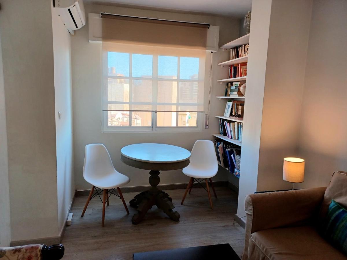 Sun And Chic Malaga Apartman Kültér fotó